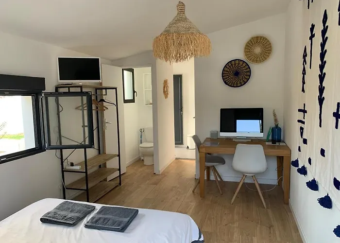 Lägenhet Souirie Cosy & Clim Au Calme Avec Exterieur Baillargues
